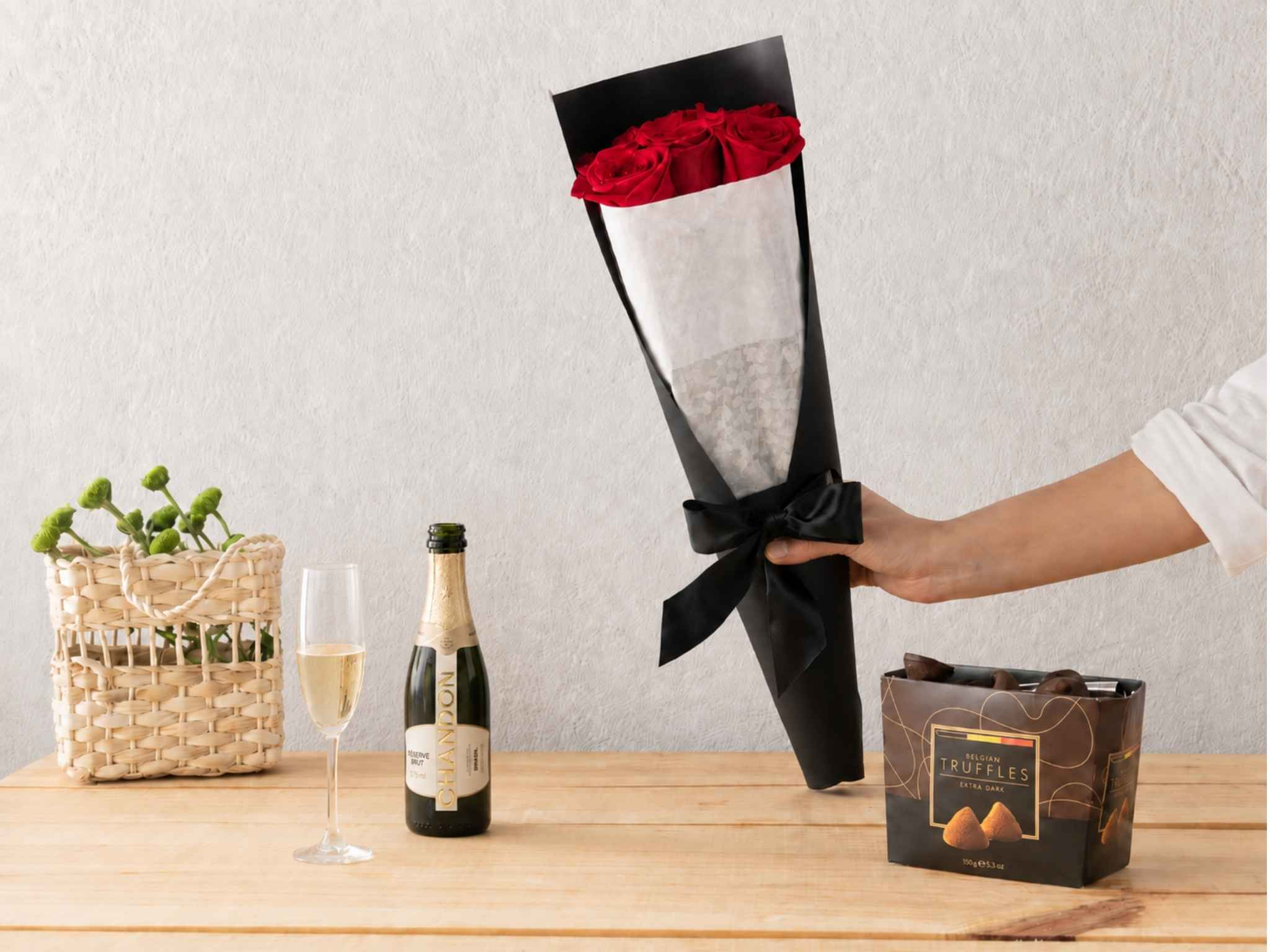 Forma de Amor, Trufas e Chandon Para Entrega