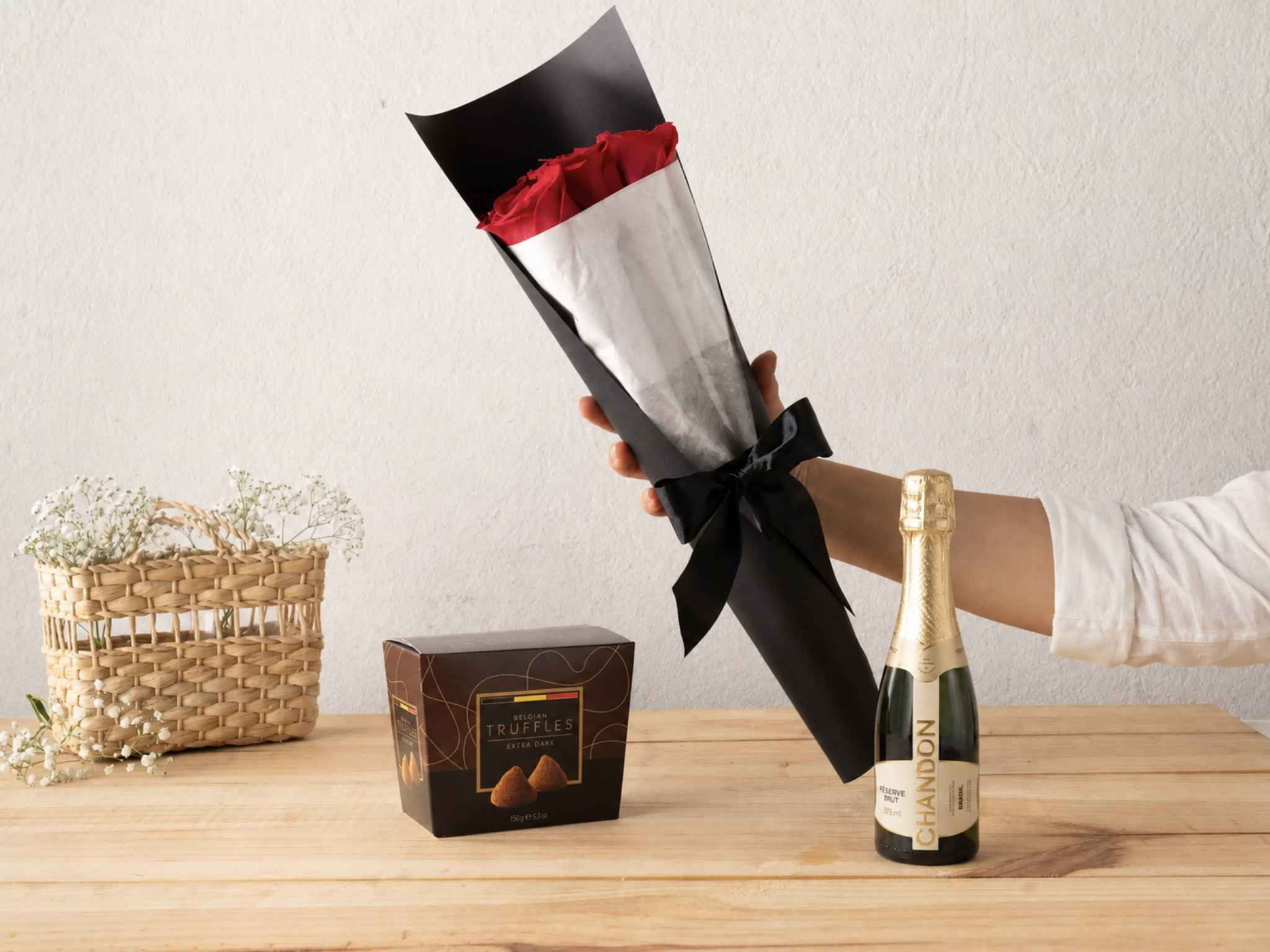 Forma de Amor, Trufas e Chandon Para Entrega