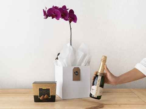 Da Terra Pink, Trufas e Chandon Para Entrega