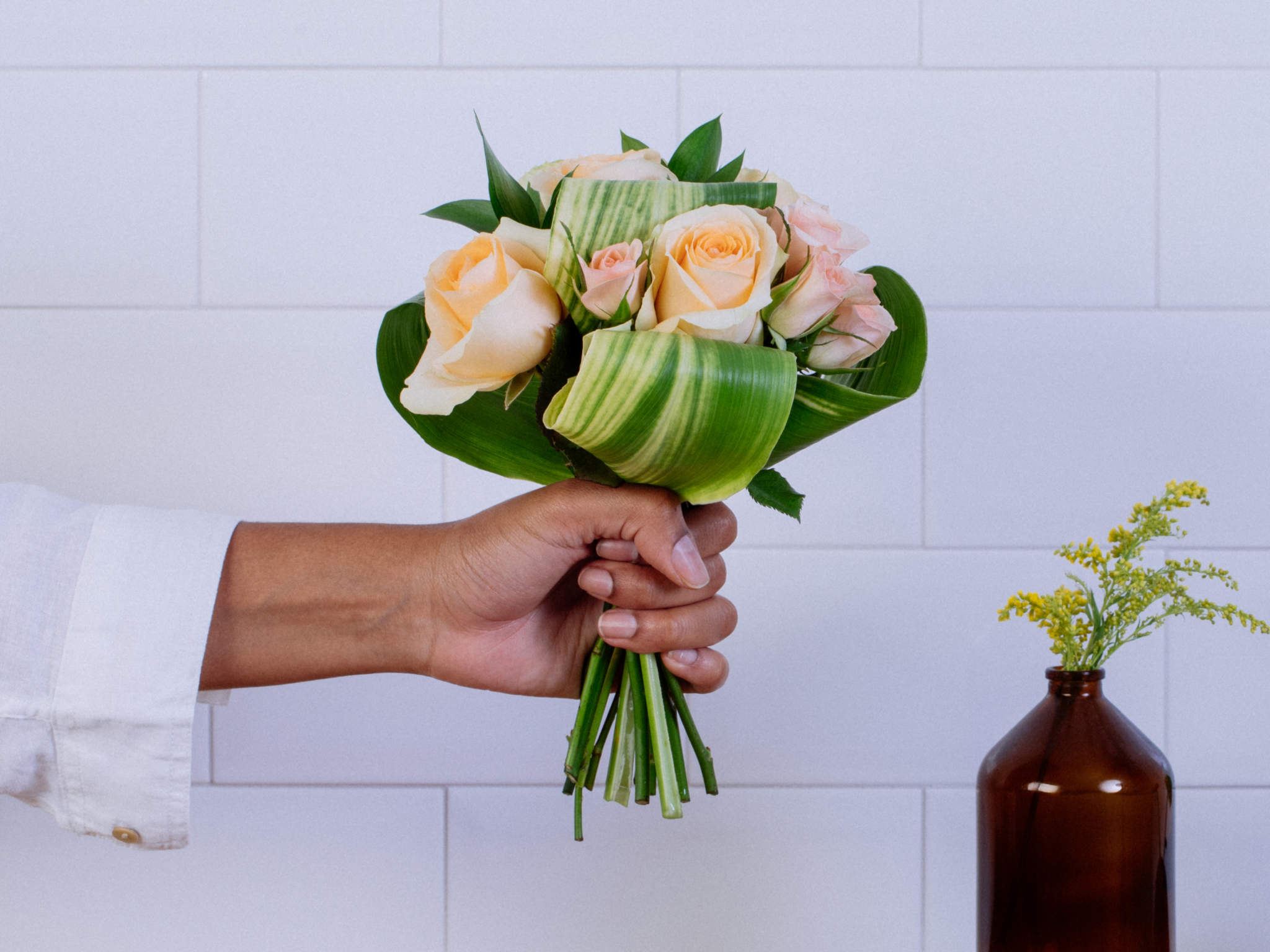 Buquê de Rosas Salmão Para Entrega