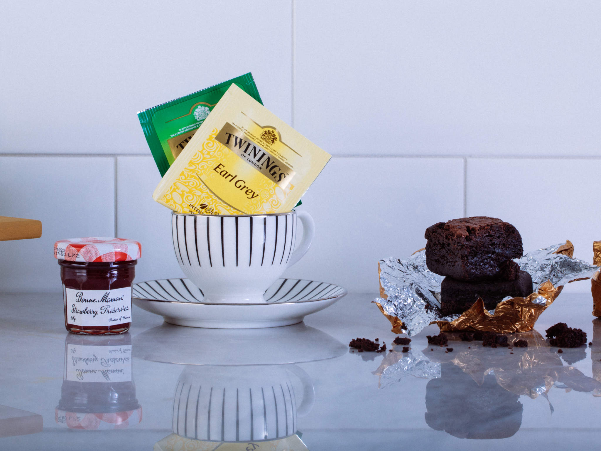 Ela gosta de Chá Caixa de Presente com Brownies, Geleia Orgânica e Chá Para Entrega