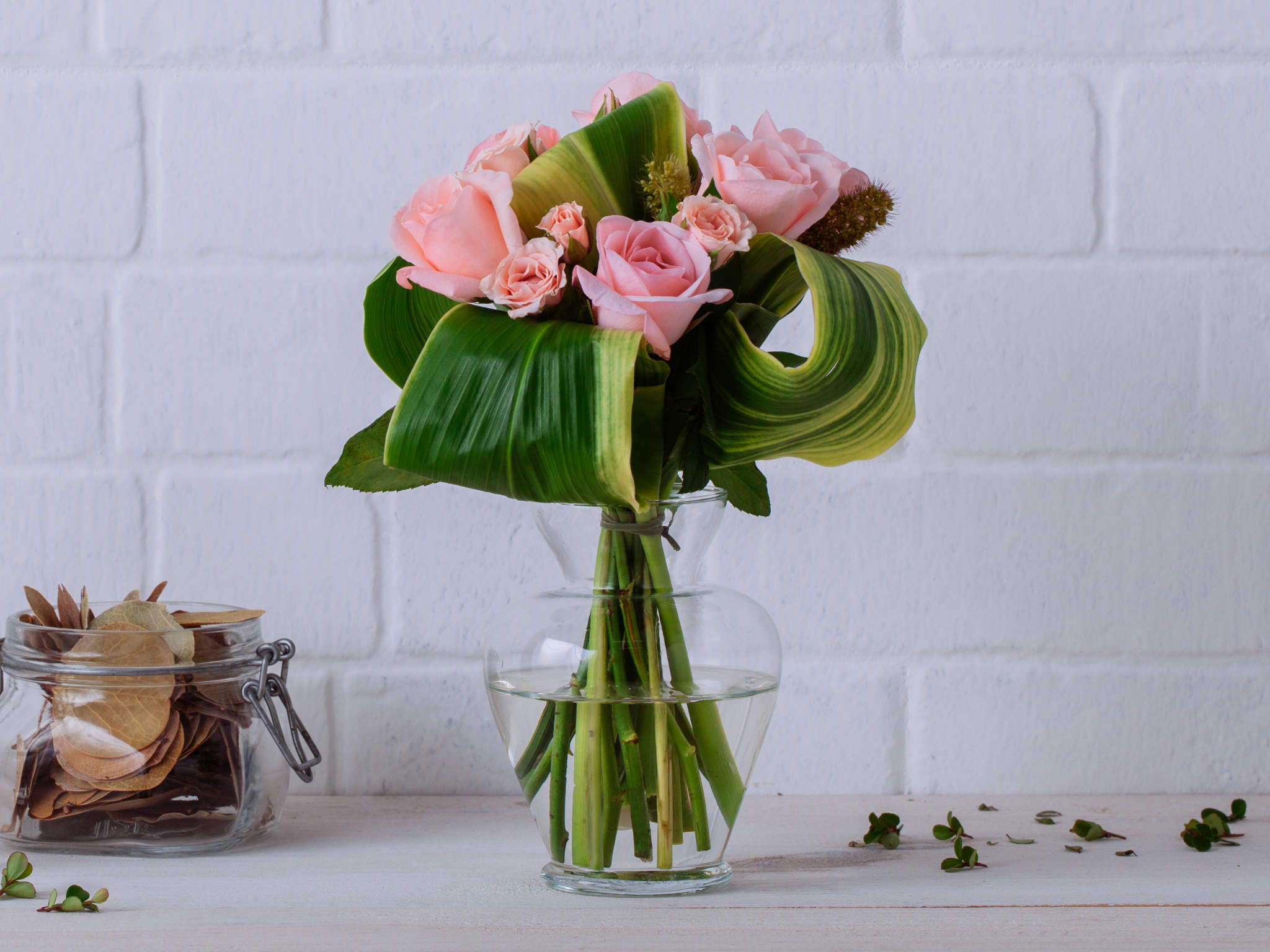 Arranjo de Rosas Rosadas em Vaso Para Entrega