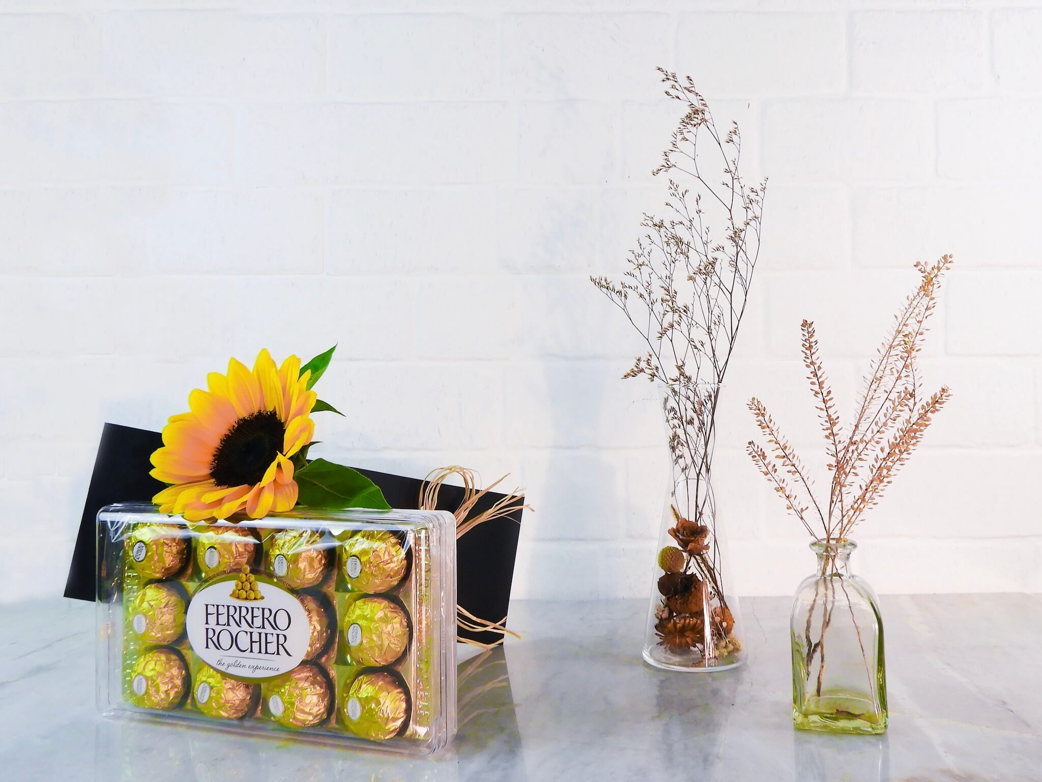 Girassol Solitário com Ferrero Rocher Girassol Solitário com Chocolate Ferrero Rocher