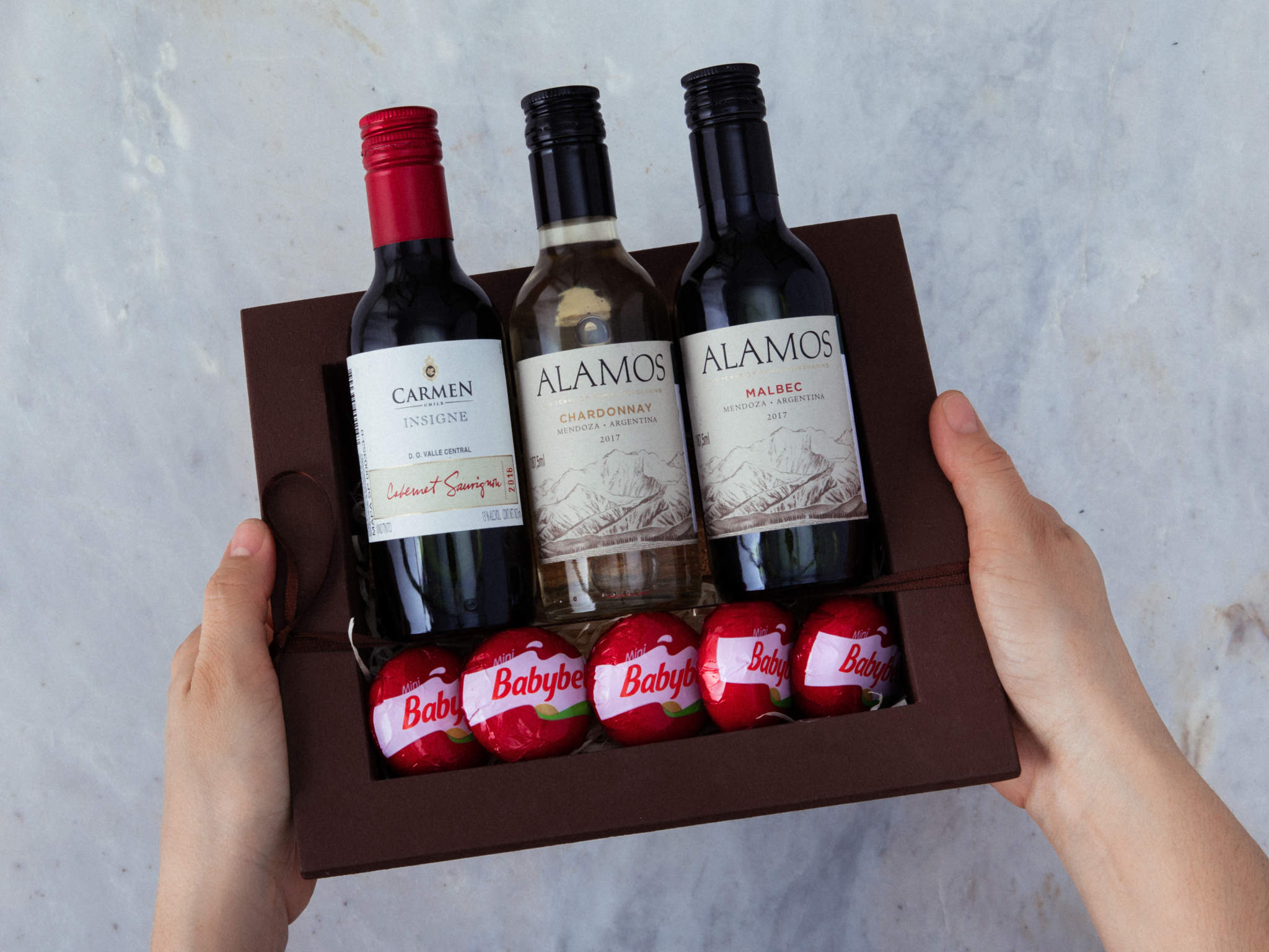 Combinação Perfeita Cesta de Presente com Vinhos e Queijos Para Entrega