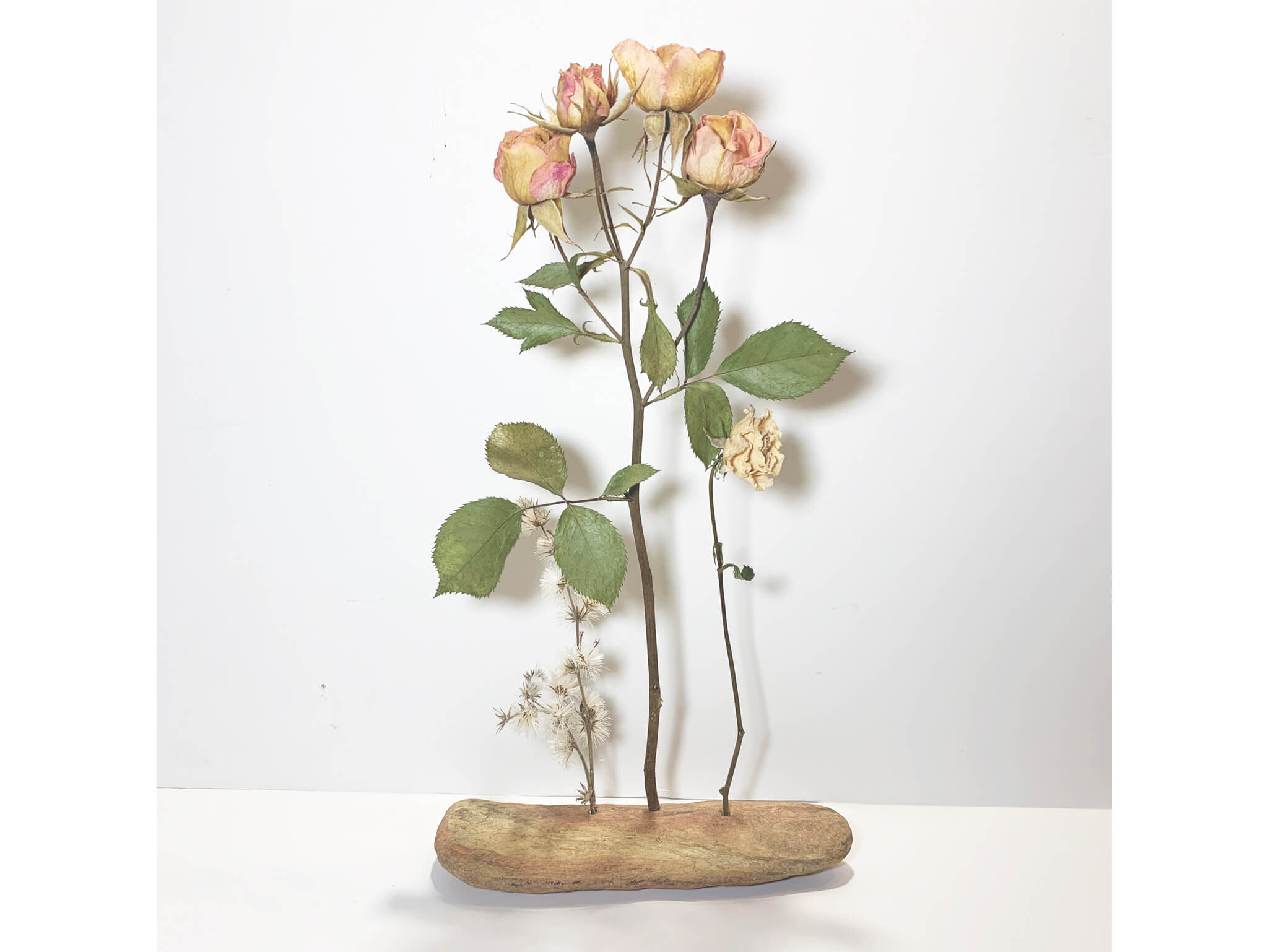Arranjo Flores Secas 4 Pedras Arranjo Flores Secas 4 Pedras