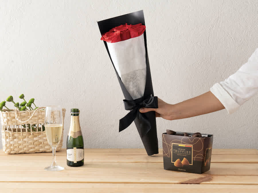 Forma de Amor, Trufas e Baby Chandon Para Entrega