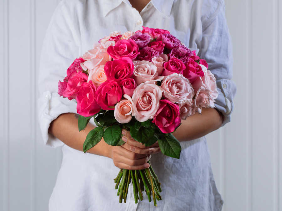 Buquê de Rosas Rosadas e Pink Para Entrega