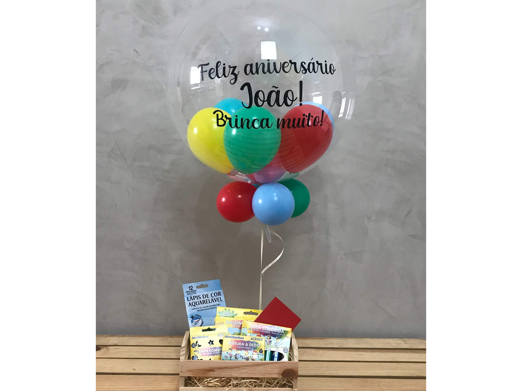 Balão Especial com Balão Cristal Bubble e Kit Artes Balão Especial com Balão Cristal Bubble e Kit Artes