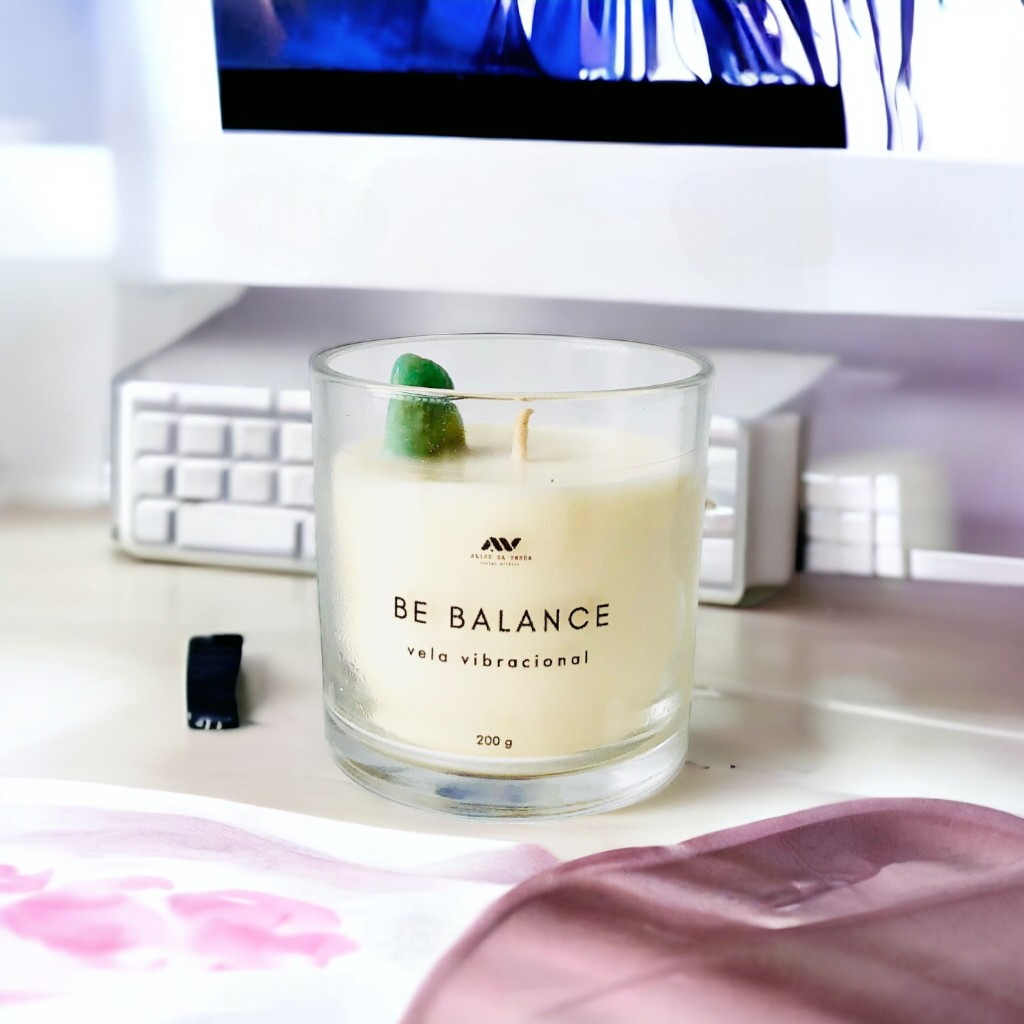 Vela - Be Balance - Lírio e Pimenta Negra Vela - Be Balance - Lírio e Pimenta Negra
